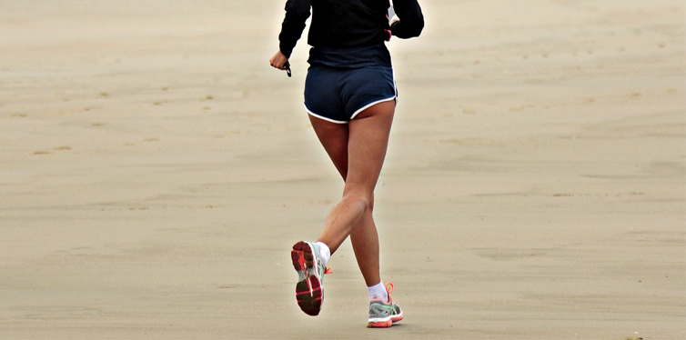 9 Tips For Beach Running - Shoe Hero